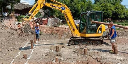 用松木樁加固地基的處理方案有哪些？需要多少成本[附實例]