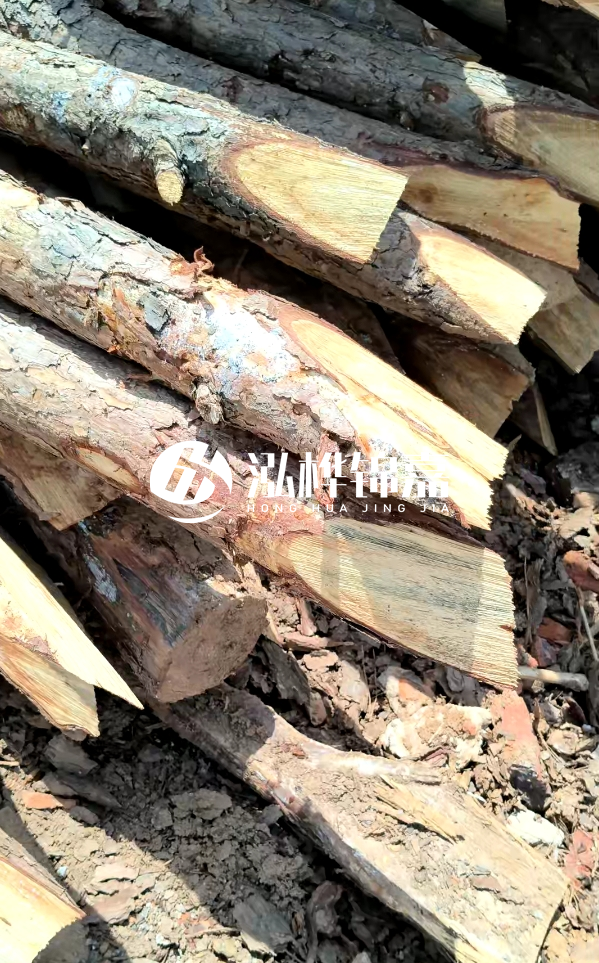 黃岡挖機(jī)打木樁專業(yè)施工-護(hù)坡木樁多少錢一根？