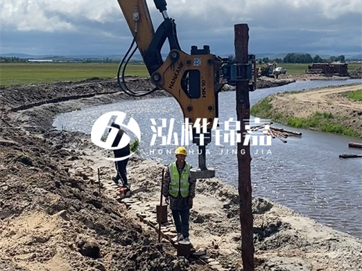 水上打松木樁聯(lián)系電話-工地比較遠(yuǎn)可以接嗎？