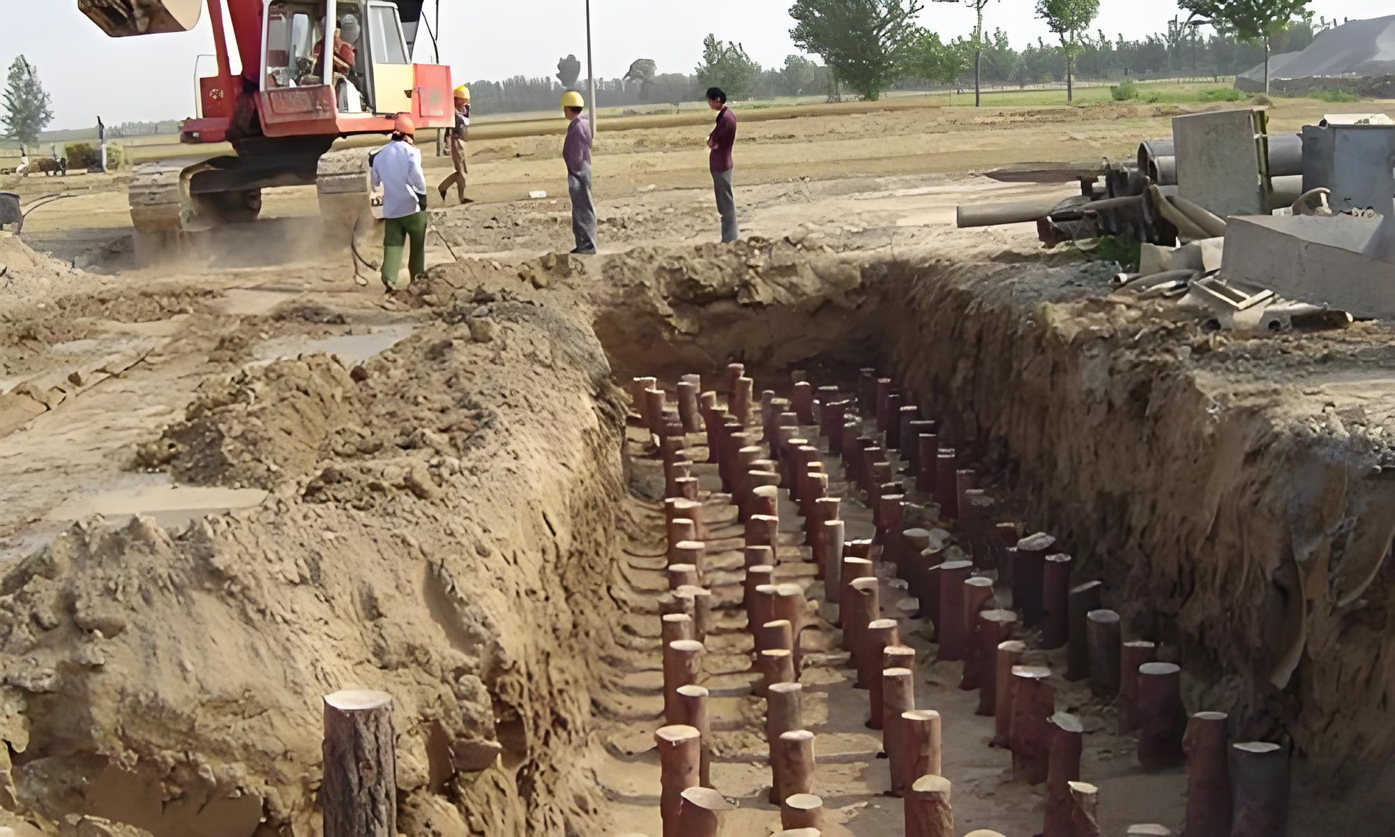 松木樁批發(fā)廠家泓樺錦嘉-地基加固打松木樁是否能解決沉降問題？
